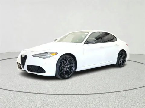 Another view of 2018 Alfa Romeo Giulia Ti Sport for sale in Gurnee, IL at CarWise Gurnee