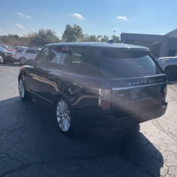 Photos of 2018 Land Rover Range Rover 3.0L V6 Supercharged HSE for sale in Gurnee, IL at CarWise Gurnee