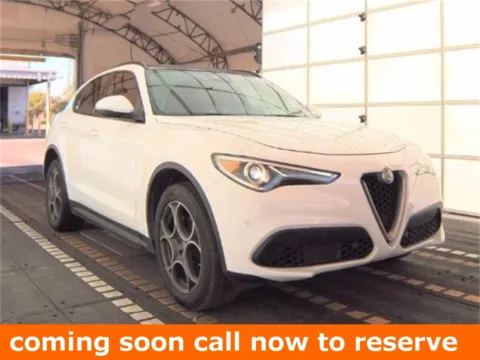 White 2018 Alfa Romeo Stelvio for sale in Gurnee, IL