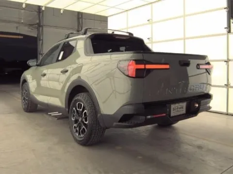 Photos of 2023 Hyundai Santa Cruz SEL for sale in Gurnee, IL at CarWise Gurnee