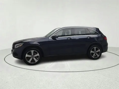 More photos of 2017 Mercedes-Benz GLC 300 at CarWise Gurnee, IL
