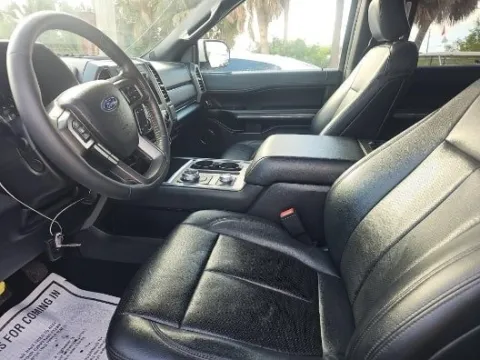 Another view of 2019 Ford Expedition XLT for sale in Gurnee, IL at CarWise Gurnee