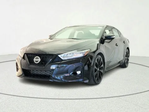 Photos of 2022 Nissan Maxima SR for sale in Gurnee, IL at CarWise Gurnee