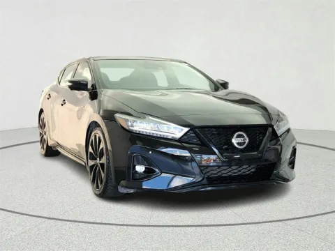 Photos of 2022 Nissan Maxima SR for sale in Gurnee, IL at CarWise Gurnee