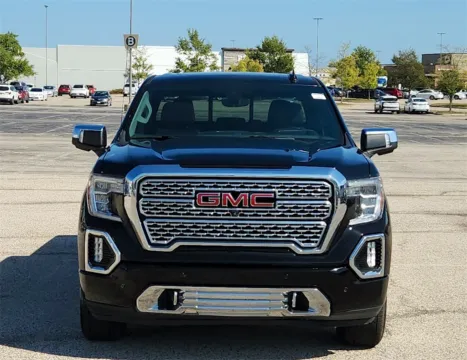Photos of 2020 GMC Sierra 1500 Denali for sale in Gurnee, IL at CarWise Gurnee