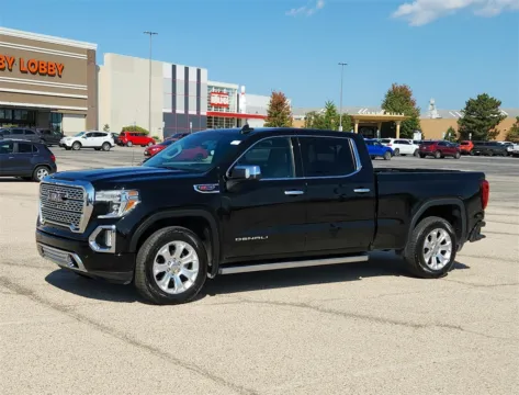 Another view of 2020 GMC Sierra 1500 Denali for sale in Gurnee, IL at CarWise Gurnee