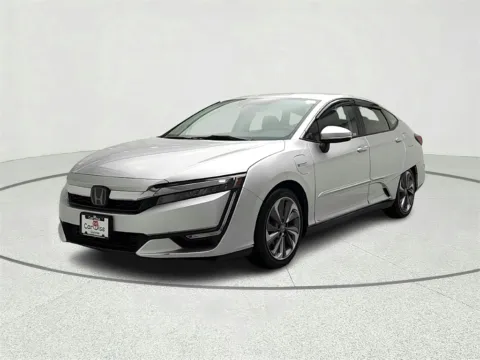 Another view of 2018 Honda Clarity Plug-In Hybrid Touring for sale in Gurnee, IL at CarWise Gurnee