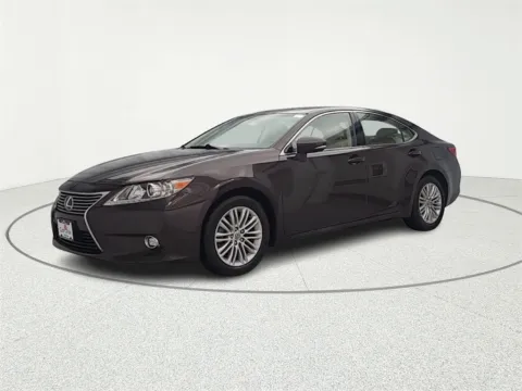 Another view of 2014 Lexus ES 350 for sale in Gurnee, IL at CarWise Gurnee