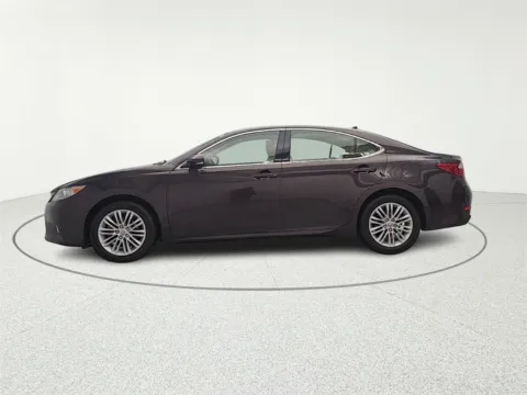 More photos of 2014 Lexus ES 350 at CarWise Gurnee, IL