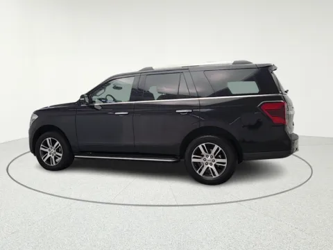 More photos of 2023 Ford Expedition Limited at CarWise Gurnee, IL