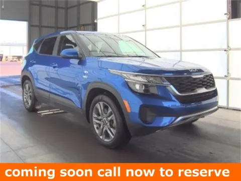 Blue 2023 Kia Seltos LX for sale in Gurnee, IL