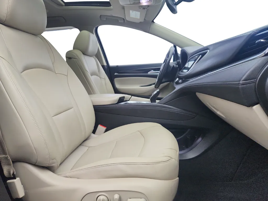 2020 Buick Enclave Essence - Photo 26