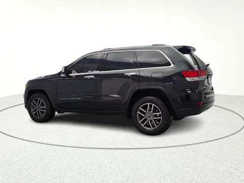 More photos of 2020 Jeep Grand Cherokee Limited at CarWise Gurnee, IL