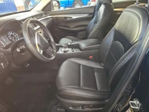 Another view of 2021 INFINITI QX50 LUXE for sale in Gurnee, IL at CarWise Gurnee