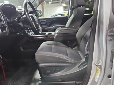 Another view of 2017 GMC Sierra 1500 SLE for sale in Gurnee, IL at CarWise Gurnee