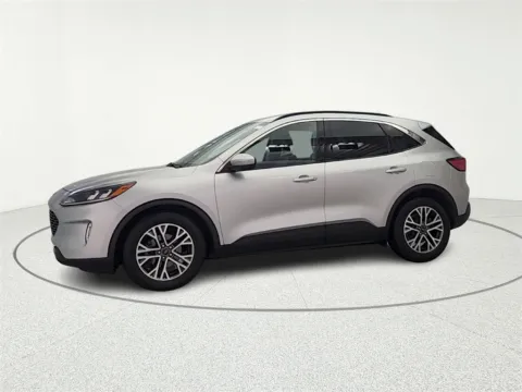 More photos of 2020 Ford Escape SEL at CarWise Gurnee, IL