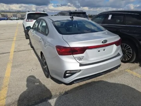 Photos of 2021 Kia Forte LXS for sale in Gurnee, IL at CarWise Gurnee