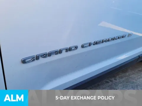 More photos of 2024 Jeep Grand Cherokee L Laredo at ALM Kia Perry, GA