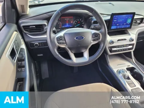 More photos of 2024 Ford Explorer XLT at ALM Kia Perry, GA