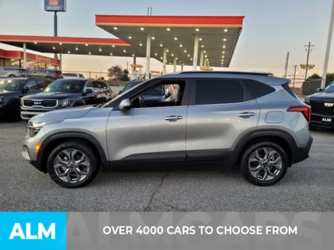 Another view of 2024 Kia Seltos S for sale in Perry, GA at ALM Kia Perry