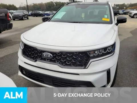 More photos of 2021 Kia Sorento EX at ALM Kia Perry, GA