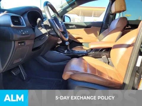 More photos of 2019 Kia Sorento SX Limited at ALM Kia Perry, GA
