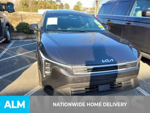 More photos of 2025 Kia K4 LXS at ALM Kia Perry, GA