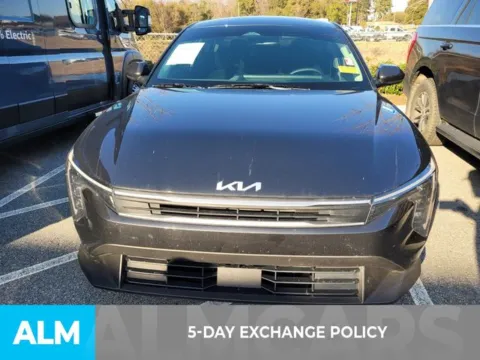More photos of 2025 Kia K4 LXS at ALM Kia Perry, GA