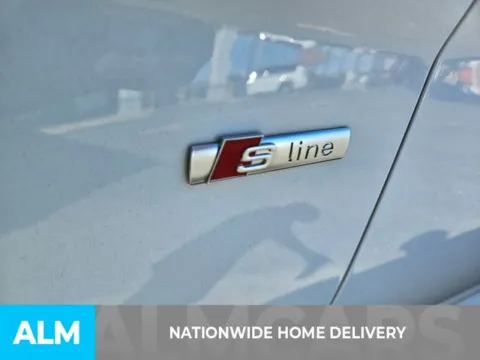 More photos of 2021 Audi Q5 quattro Technik 45 TFSI at ALM Kia Perry, GA