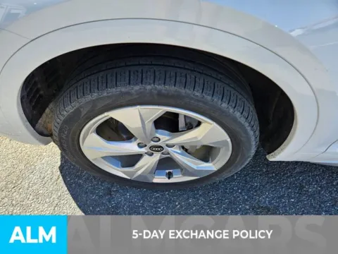 More photos of 2021 Audi Q5 quattro Technik 45 TFSI at ALM Kia Perry, GA