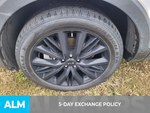 More photos of 2021 Kia Telluride SX at ALM Kia Perry, GA