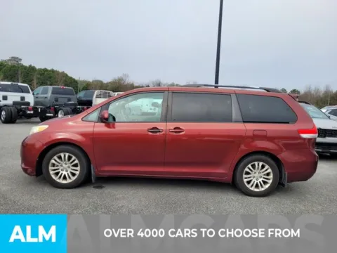 Another view of 2014 Toyota Sienna XLE for sale in Perry, GA at ALM Kia Perry