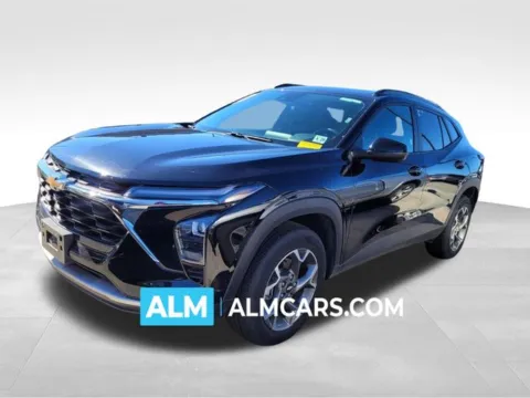 Black 2025 Chevrolet Trax LT for sale in Perry, GA