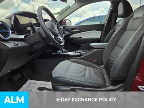 Another view of 2025 Chevrolet Trax LT for sale in Perry, GA at ALM Kia Perry