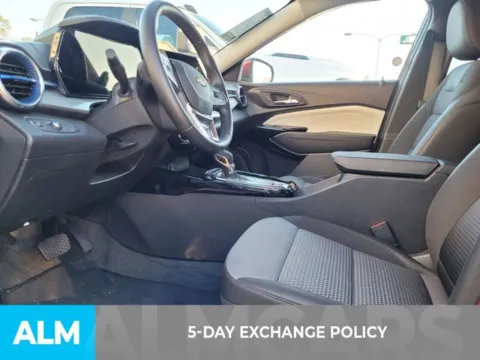 Another view of 2025 Chevrolet Trax LT for sale in Perry, GA at ALM Kia Perry
