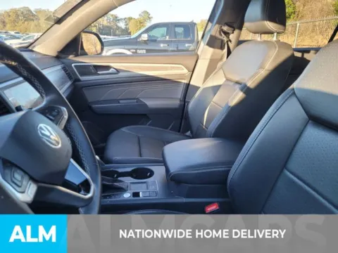 More photos of 2021 Volkswagen Atlas Cross Sport 3.6L V6 SE w/Technology at ALM Kia Perry, GA