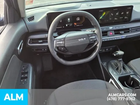 More photos of 2025 Kia K4 LXS at ALM Kia Perry, GA