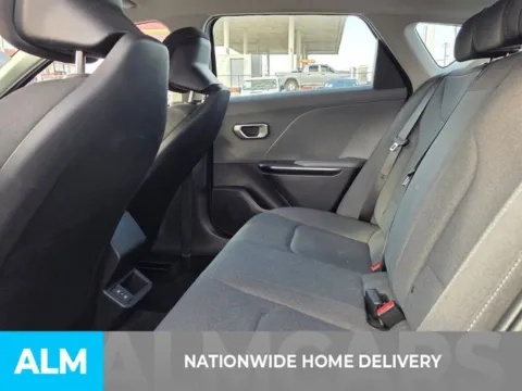 More photos of 2025 Kia K4 LXS at ALM Kia Perry, GA