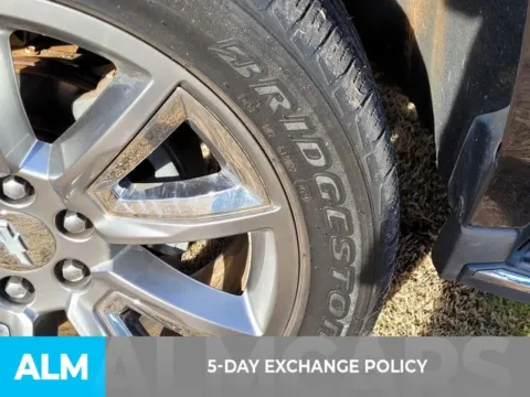 More photos of 2017 Chevrolet Tahoe Premier at ALM Kia Perry, GA