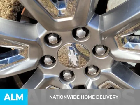 More photos of 2017 Chevrolet Tahoe Premier at ALM Kia Perry, GA