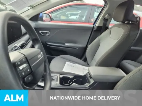 More photos of 2025 Kia K4 LXS at ALM Kia Perry, GA