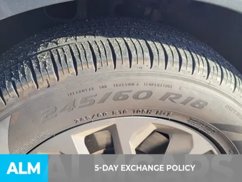 More photos of 2024 Kia Telluride LX at ALM Kia Perry, GA