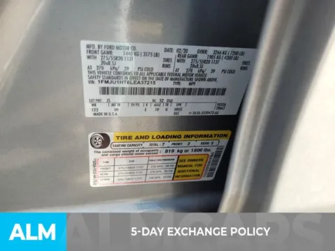 More photos of 2020 Ford Expedition XLT at ALM Kia Perry, GA