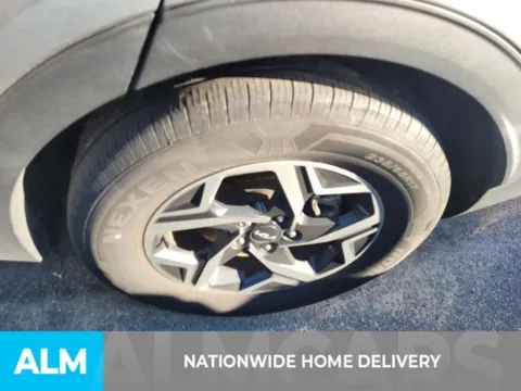 More photos of 2024 Kia Sportage LX at ALM Kia Perry, GA