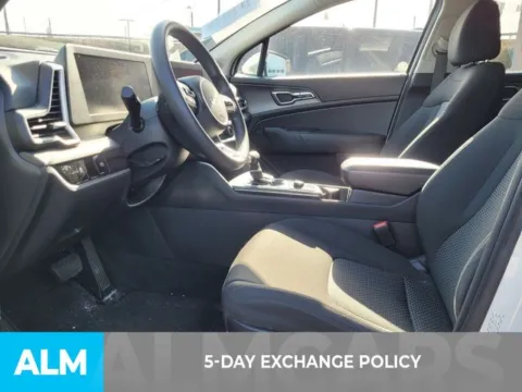 More photos of 2024 Kia Sportage LX at ALM Kia Perry, GA