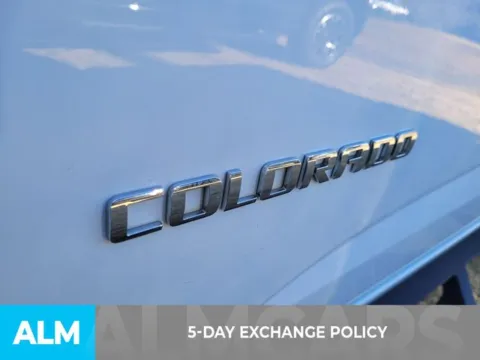 More photos of 2016 Chevrolet Colorado Z71 at ALM Kia Perry, GA