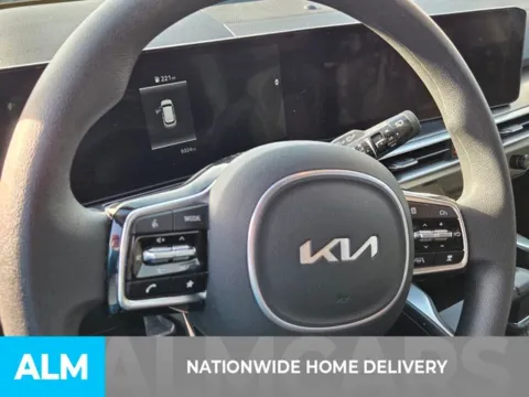 More photos of 2024 Kia Sorento LX at ALM Kia Perry, GA