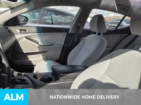 More photos of 2015 Kia Optima LX at ALM Kia Perry, GA