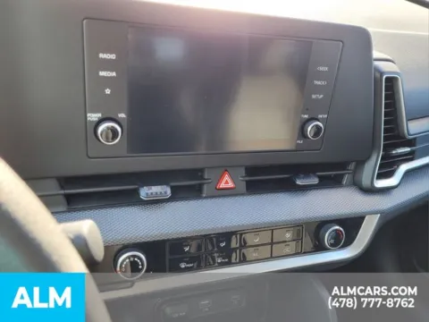 More photos of 2024 Kia Sportage LX at ALM Kia Perry, GA
