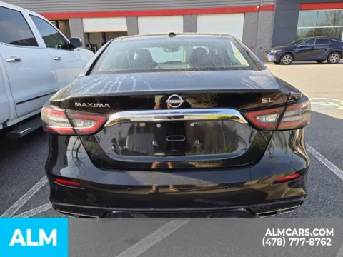 More photos of 2023 Nissan Maxima 3.5 SL at ALM Kia Perry, GA